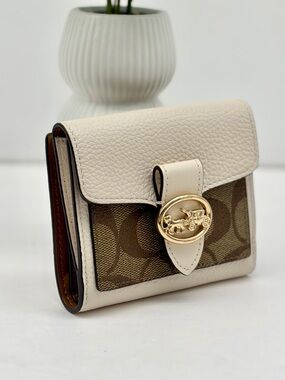 COACH GEORGIE SMALL WALLET IN SIGNATURE CANVAS